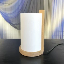 Motarasu Enso table lamp, white - oak