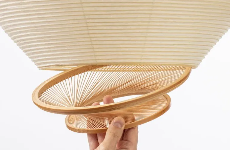 Motarasu Ron pendant, washi-paper - bamboo