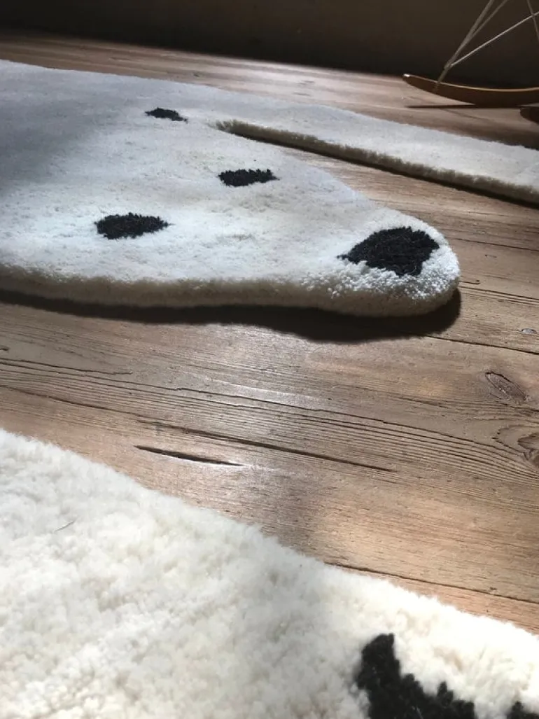 MUM's Polar Bear rug