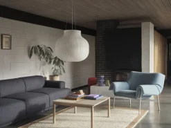 Muuto Couple coffee table, 80 x 84 cm, plain/wavy, sand - oak