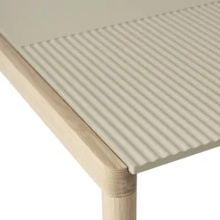 Muuto Couple coffee table, 80 x 84 cm, plain/wavy, sand - oak