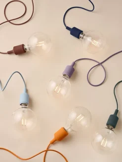 Muuto E27 LED pendant, light orange