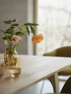 Muuto Earnest extendable table, 260 x 100 cm, oiled oak