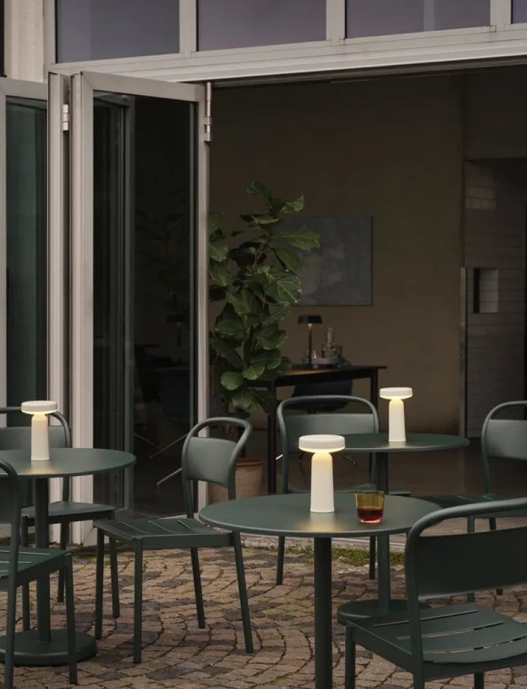 Muuto Ease portable lamp, grey