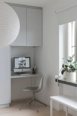 Muuto Fiber side chair, swivel base, grey