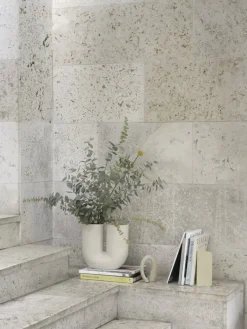 Muuto Kink vase, h. 39 cm, sand