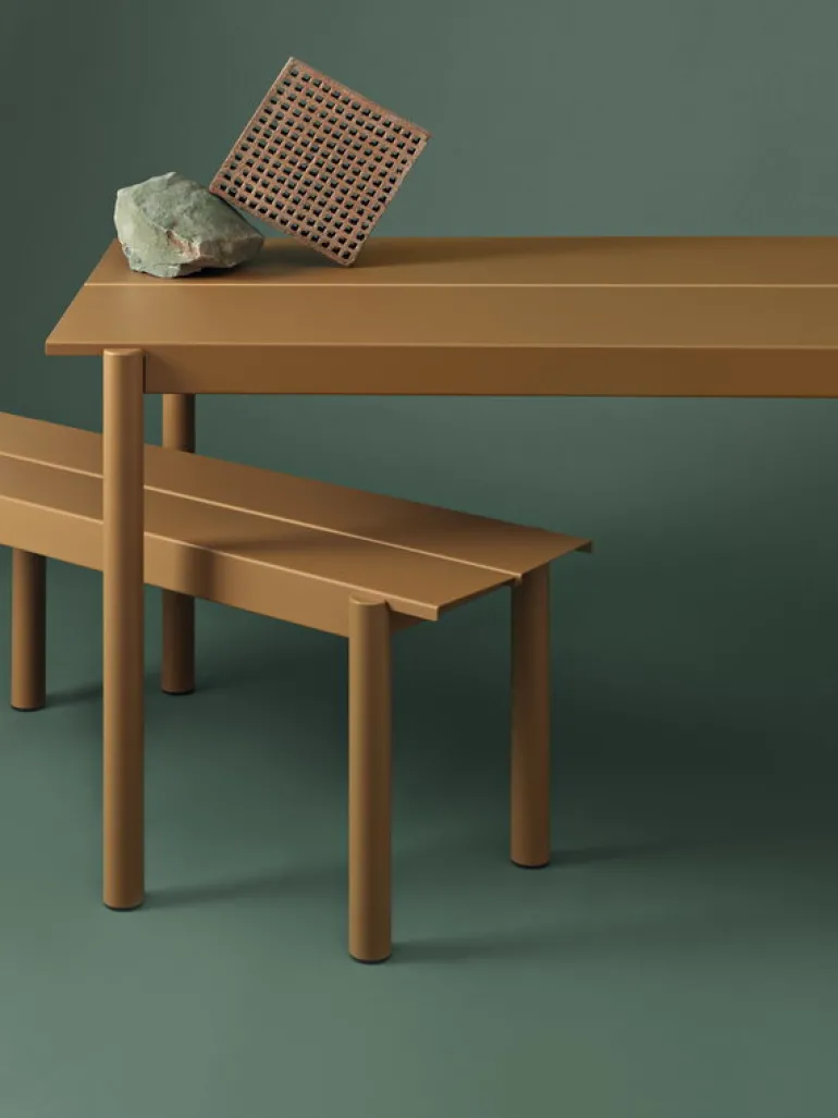 Muuto Linear Steel table 200 x 75 cm, burnt orange