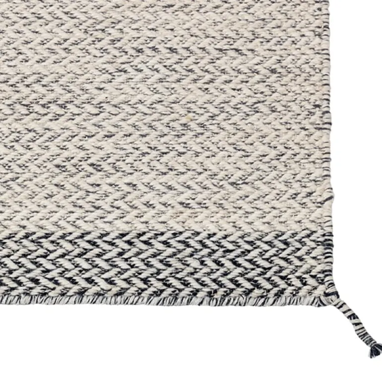 Muuto Ply rug, off white