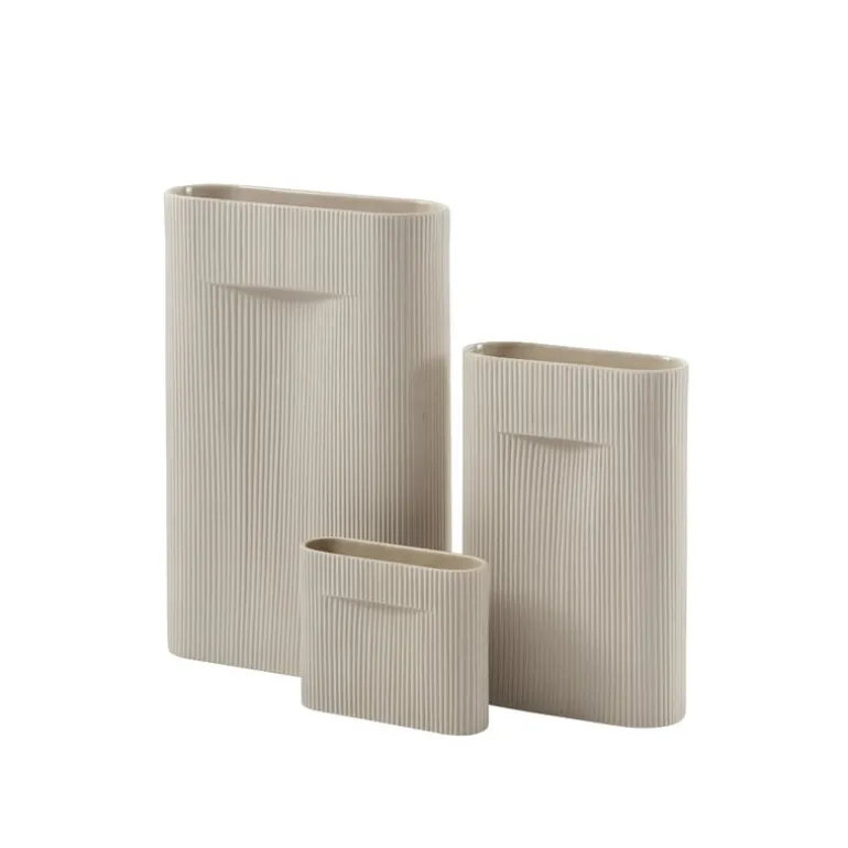 Muuto Ridge vase, 35 cm, beige