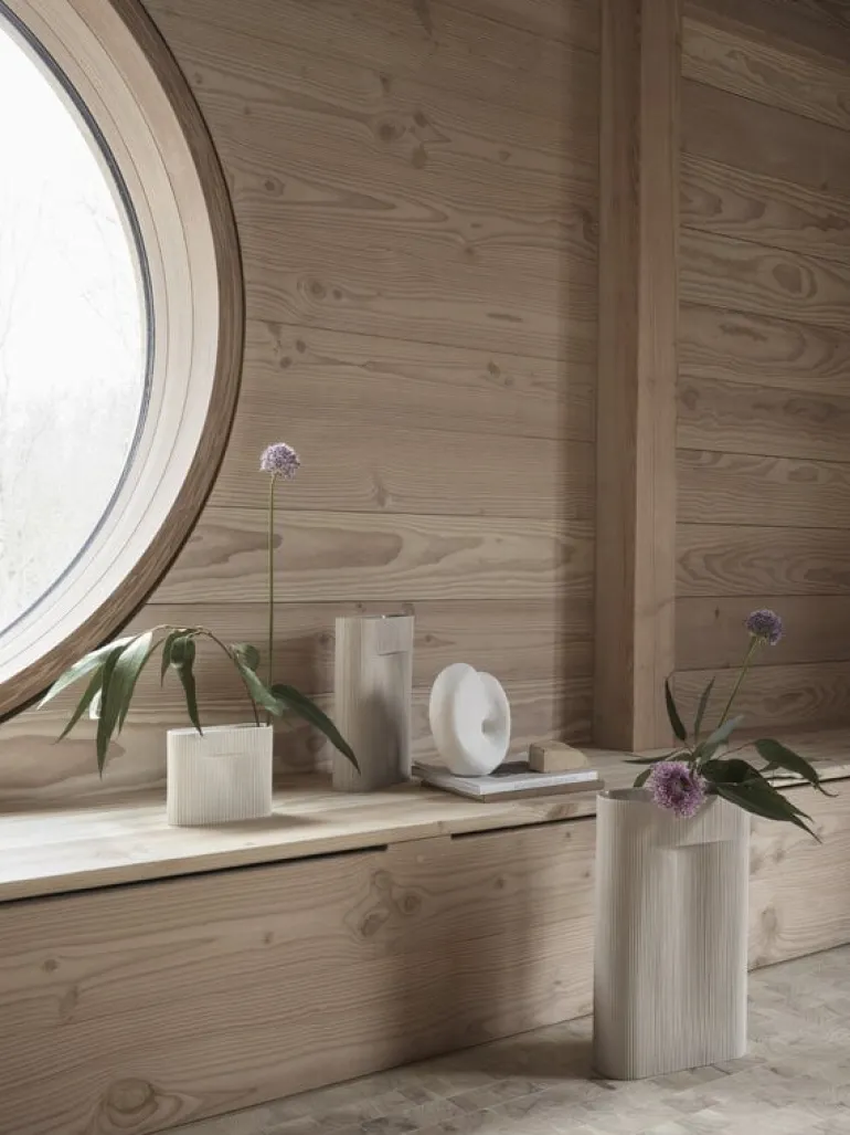 Muuto Ridge vase, 35 cm, beige