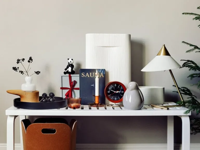 Muuto Ridge vase, 48,5 cm, off white