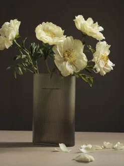 Muuto Ridge vase, 35 cm, taupe frosted glass