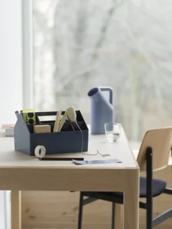 Muuto Sketch Toolbox, midnight blue