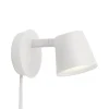 Muuto Tip wall lamp, white