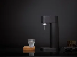 Mysoda Woody sparkling water maker, black