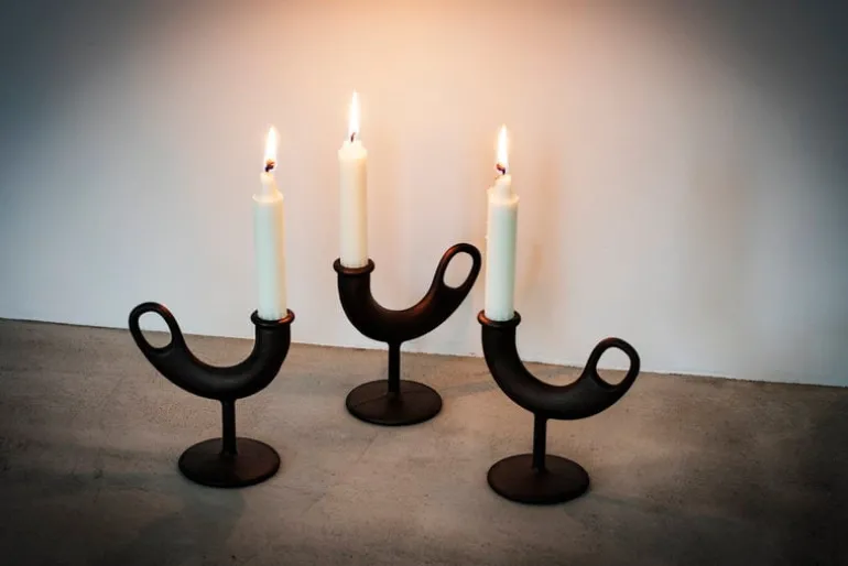 Nedre Foss Ildhane candleholder, black