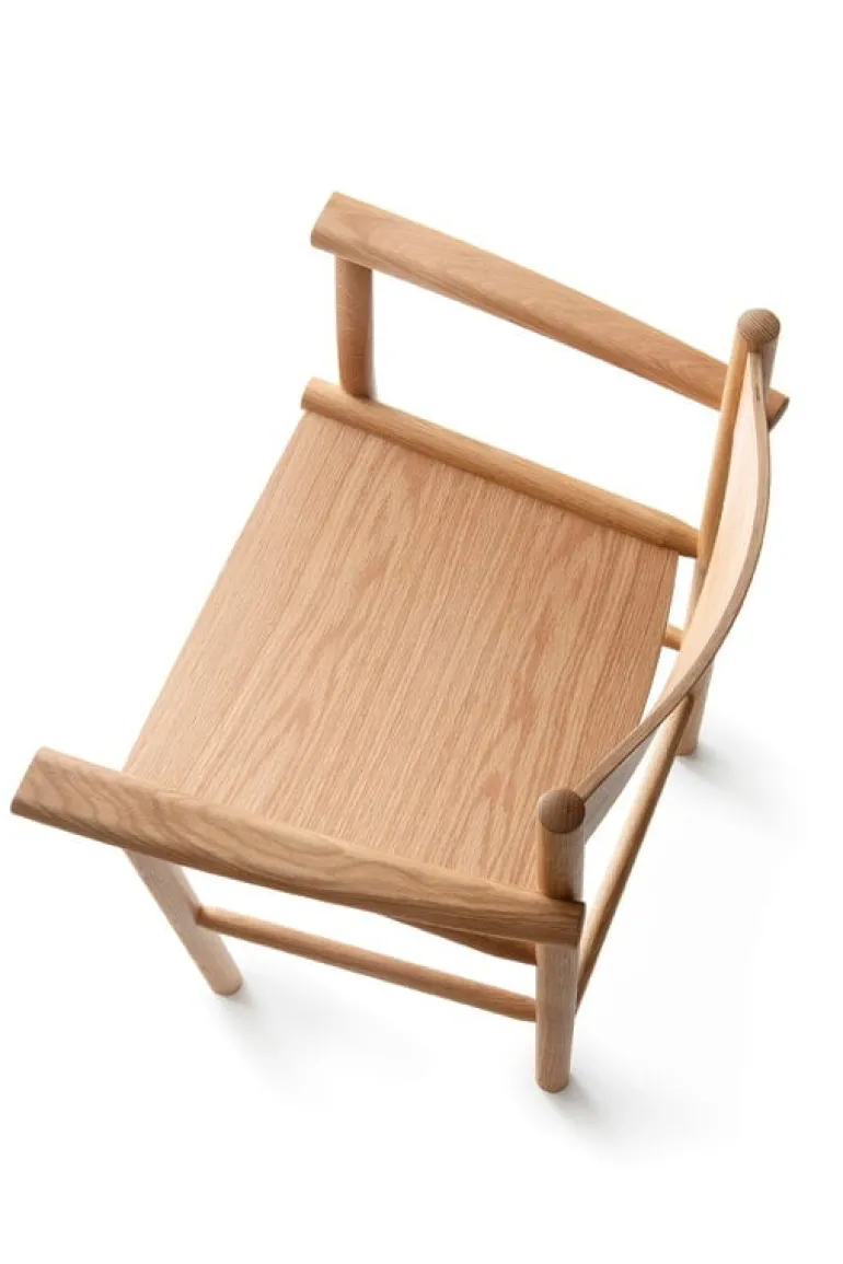 Nikari Akademia Armrest chair, lacquered oak
