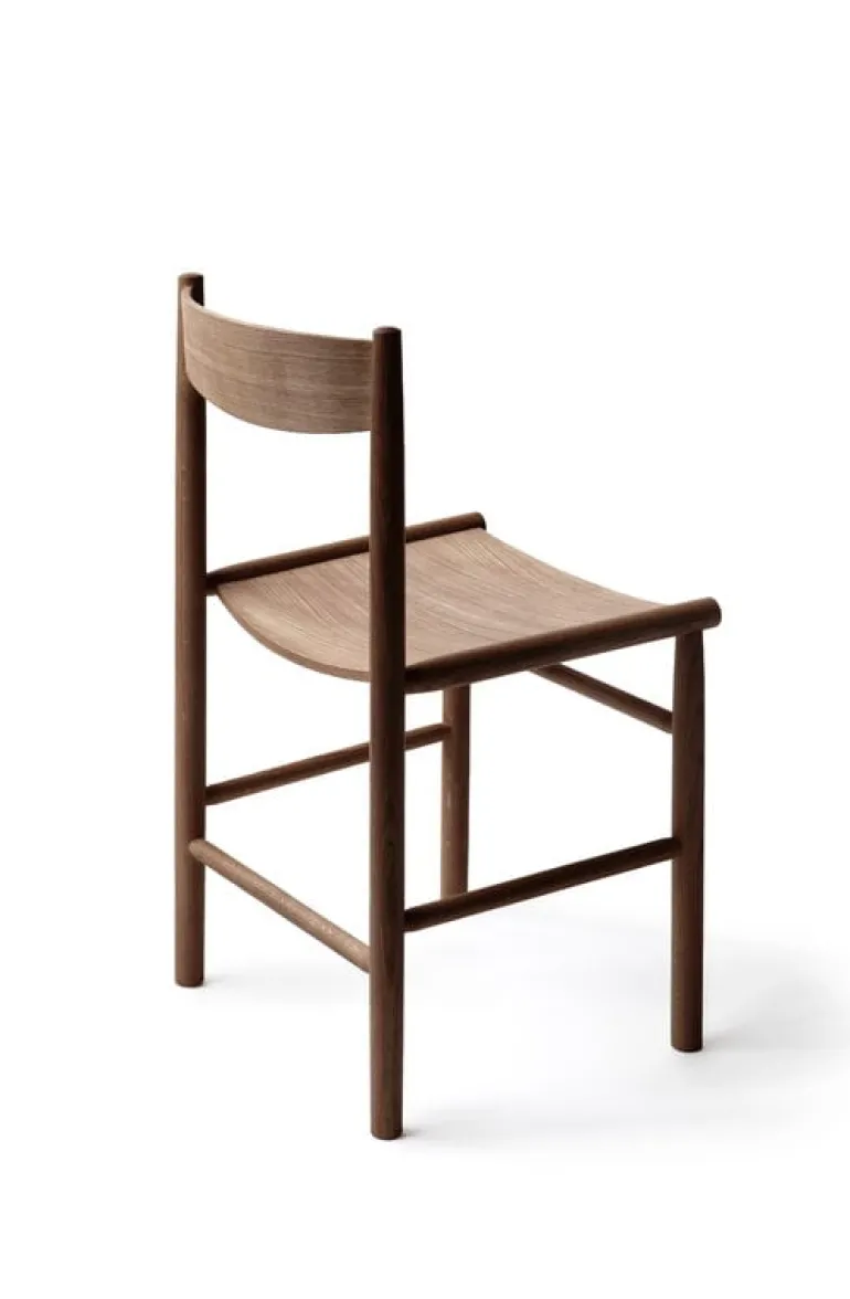 Nikari Akademia chair, lacquered smoked oak