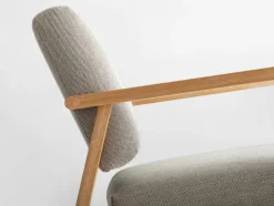 Nikari Archetyp Lounge chair, oak - grey Steelcut Trio 616