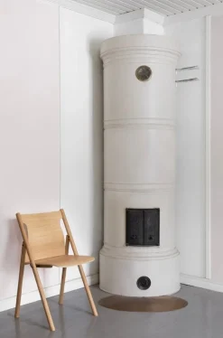 Nikari Faneeri folding chair, lacquered oak