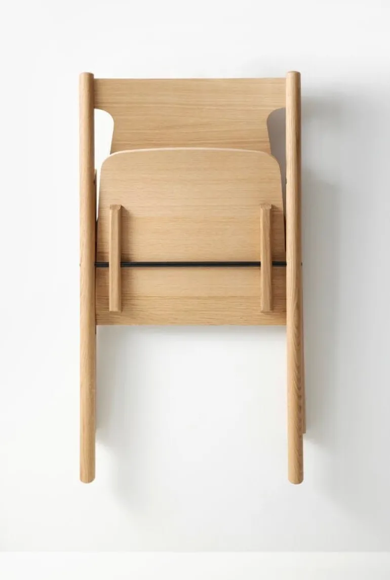 Nikari Faneeri folding chair, lacquered oak