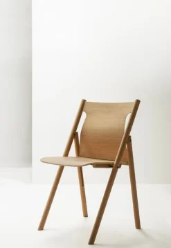 Nikari Faneeri folding chair, lacquered oak