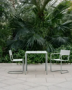 Nine Sine dining chair, grey