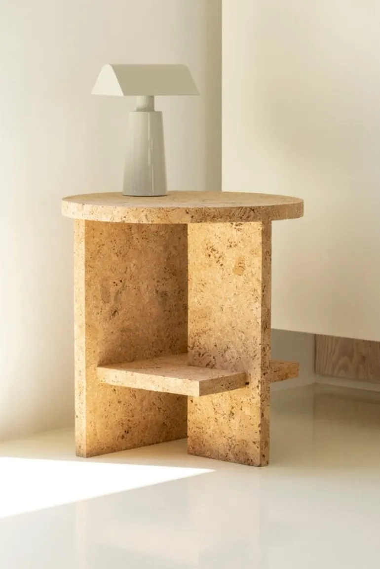 Nine Tee side table, round, natural cork