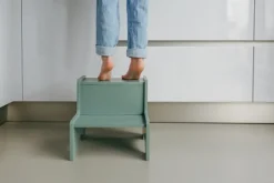 Nofred Step Up step ladder, olive green