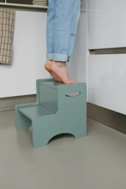 Nofred Step Up step ladder, olive green