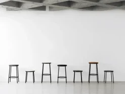 Normann Copenhagen Circa bar stool, 75 cm, black steel - oak
