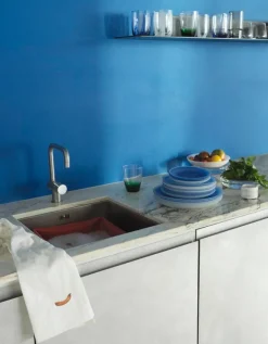 Normann Copenhagen Cosmic glass plate, 16 cm, blue