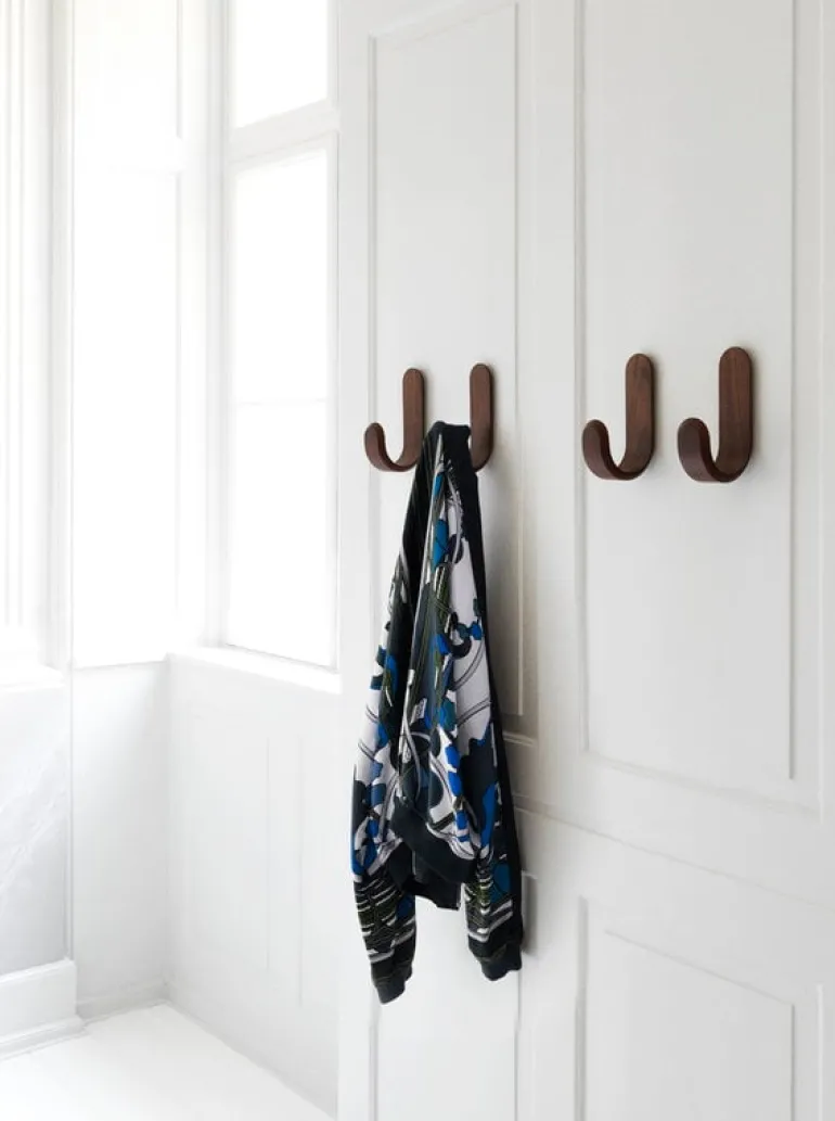 Normann Copenhagen Curve hook, walnut