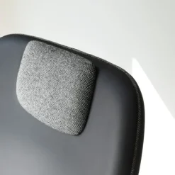 Normann Copenhagen Drape lounge chair, headr., black leather- Hallingdal 166- black