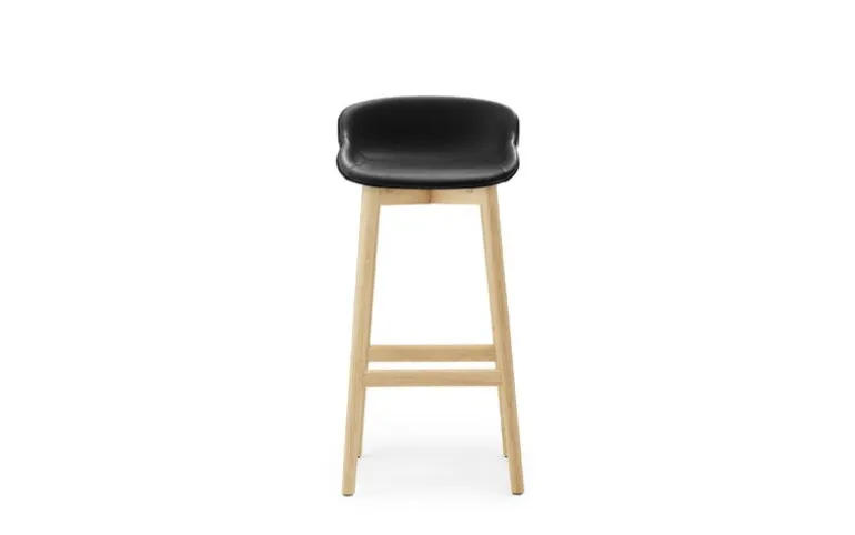 Normann Copenhagen Hyg bar stool 75 cm, oak - black leather Ultra