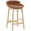 Normann Copenhagen Hyg bar stool, 65 cm, oak - brandy leather Ultra