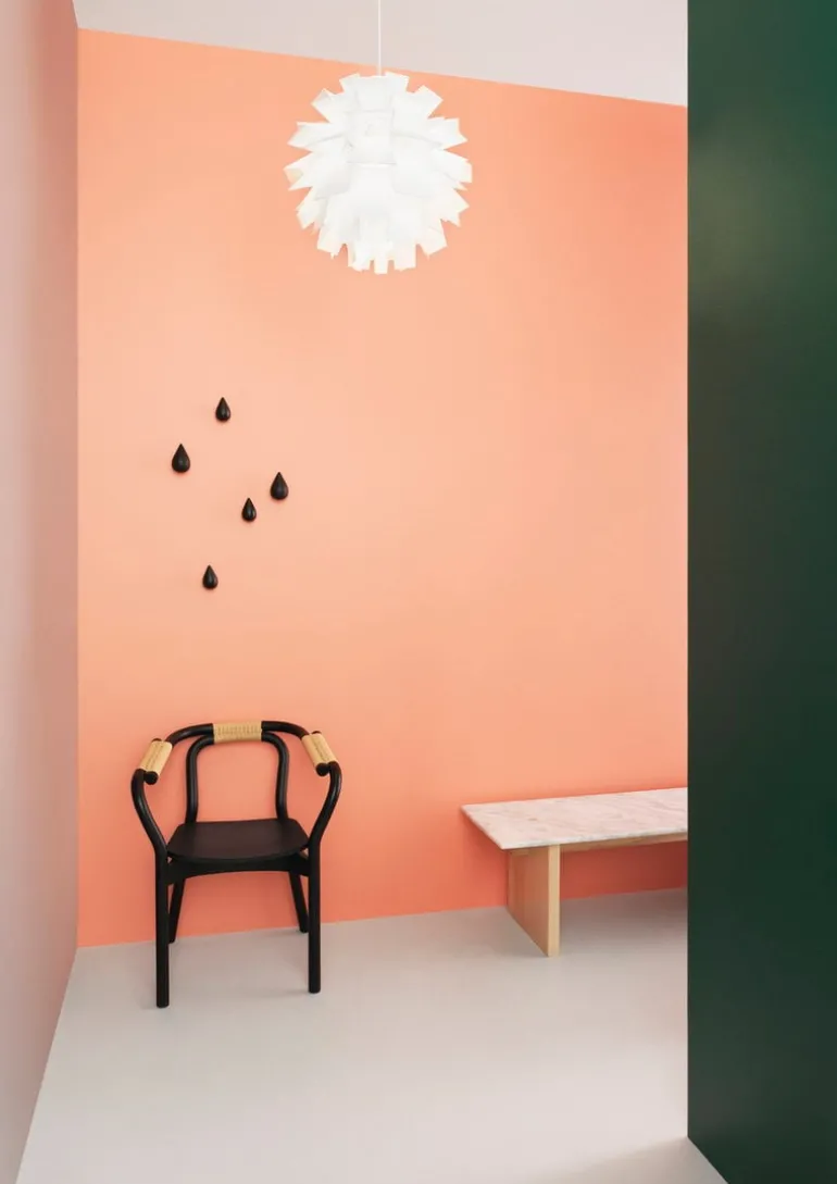 Normann Copenhagen Knot chair, black - natural