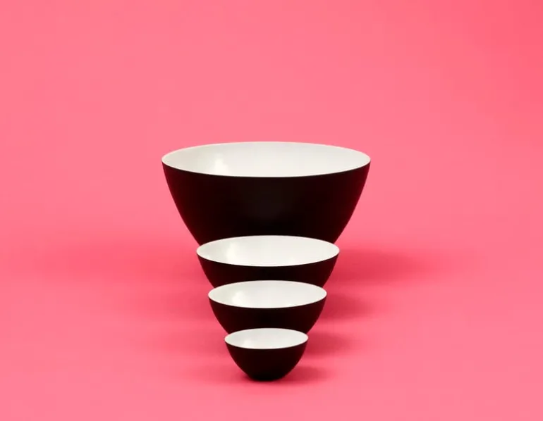 Normann Copenhagen Krenit bowl 60 cl, black-white