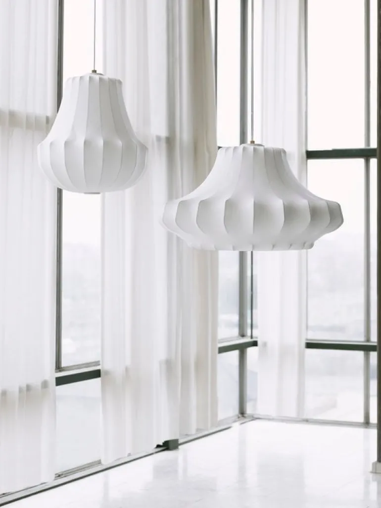 Normann Copenhagen Phantom pendant, M, white