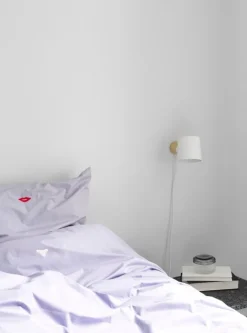 Normann Copenhagen Rise wall lamp, white