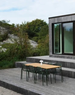 Normann Copenhagen Vig dining table, 90 x 200 cm Robinia wood - dark green