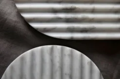 Northern Podium board, 65 cm, mixed white marble