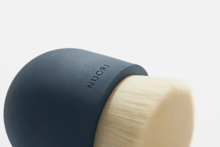 Nuori Caressing facial brush, ocean