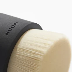 Nuori Caressing facial brush, black