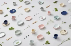 Nuppu Baby tableware, common heather