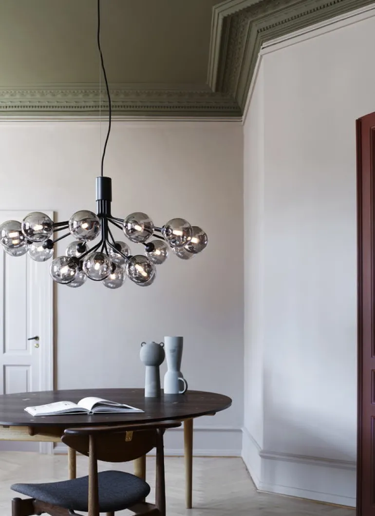 Nuura Apiales 18 pendant, satin black - smoked black