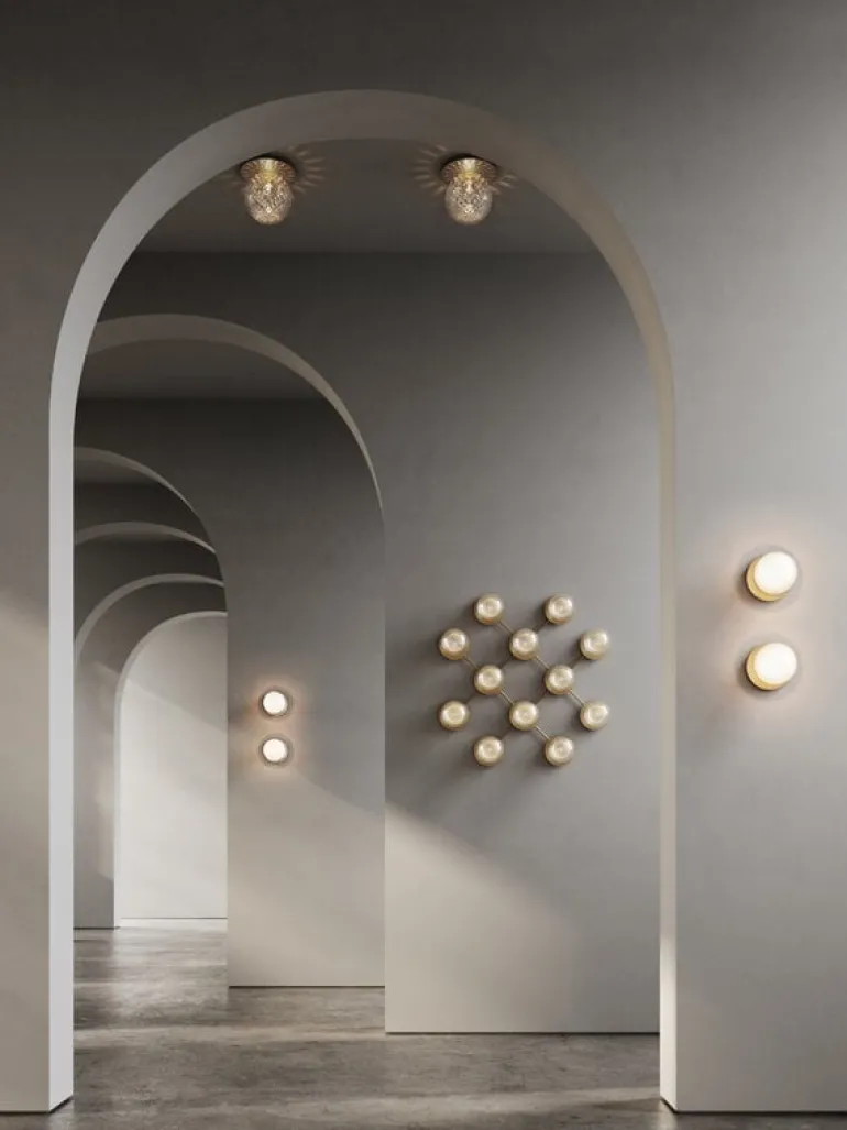 Nuura Liila 12 wall/ceiling lamp, gold - opal white