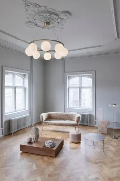 Nuura Miira 8 Circular pendant, brass - opal white