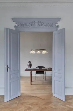 Nuura Miira 8 Circular pendant, brass - optic clear