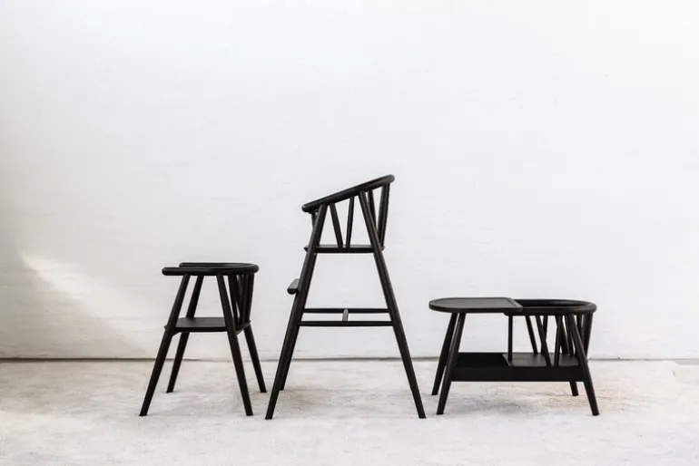 Oaklings Saga high chair, black stained oak